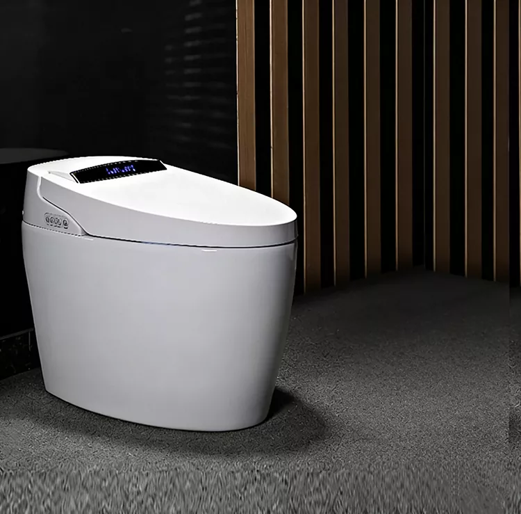 Fótstýrt Flip-Top Smart Salerni